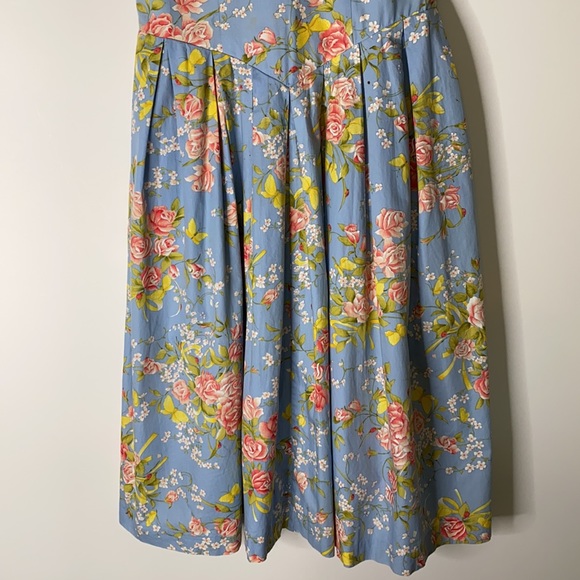 Claudia Barnes Flower Dress - Picture 3 of 13